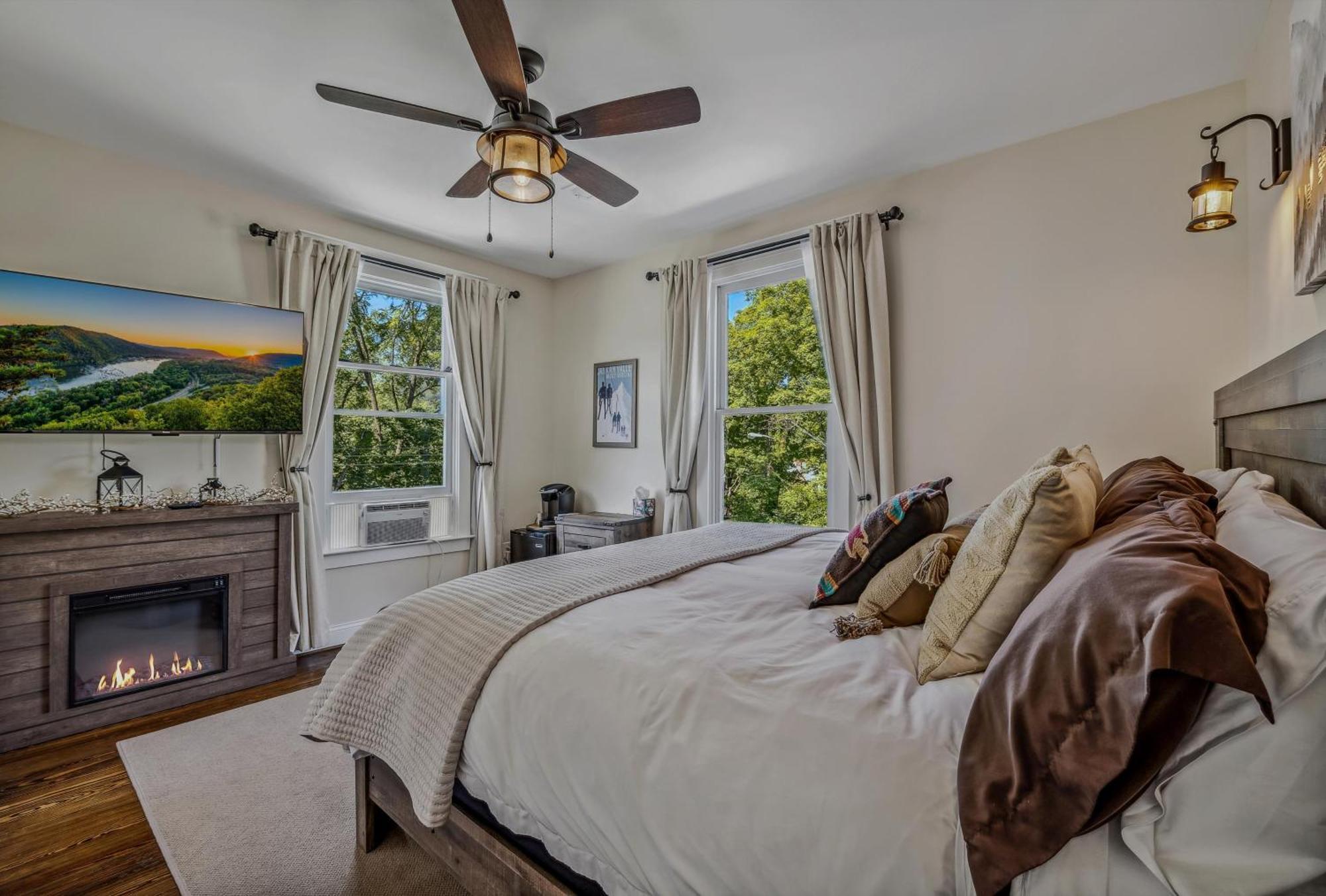 The Grand Castalian Inn Bed And Breakfast Berkeley Springs Exteriér fotografie